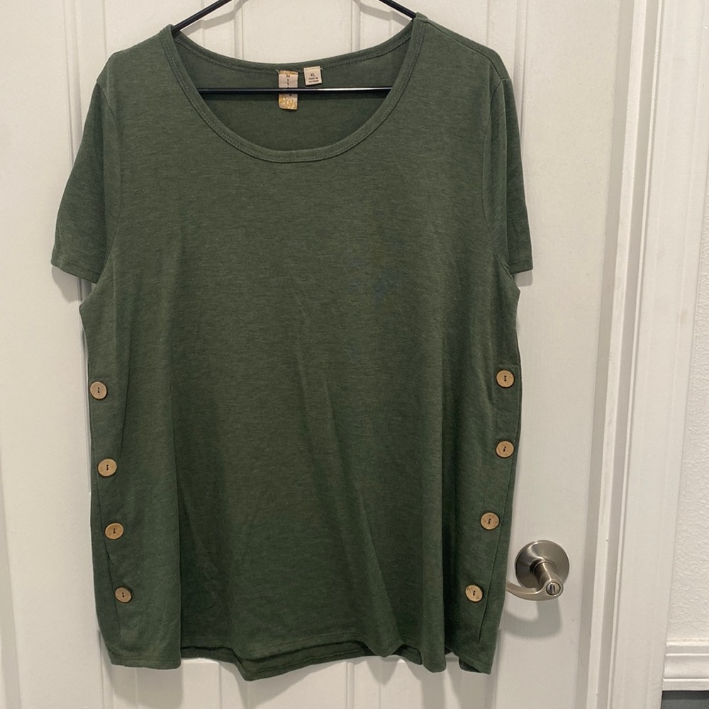 Hunter Green Misia Tee with Side buttons
